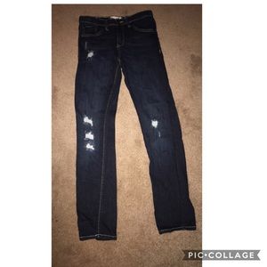 Levi’s girlfriend jeans